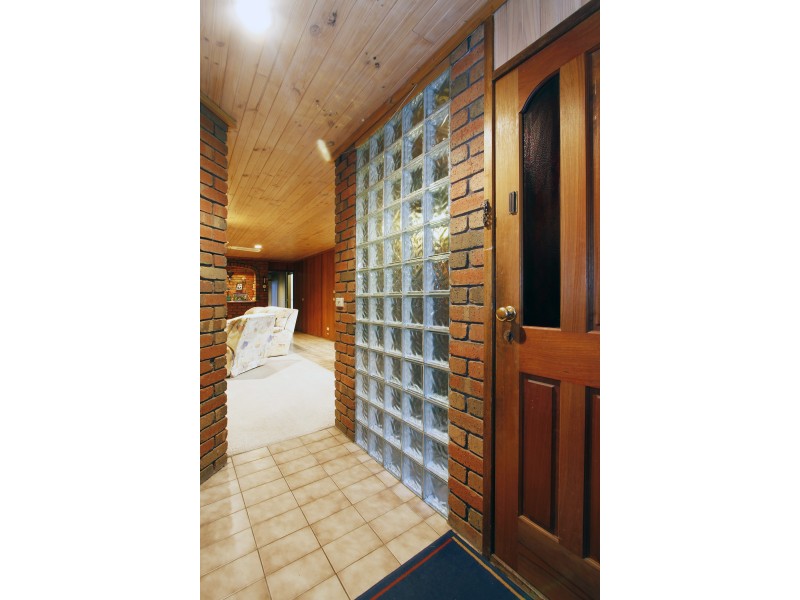 8 Natalie Court, Sale VIC 3850