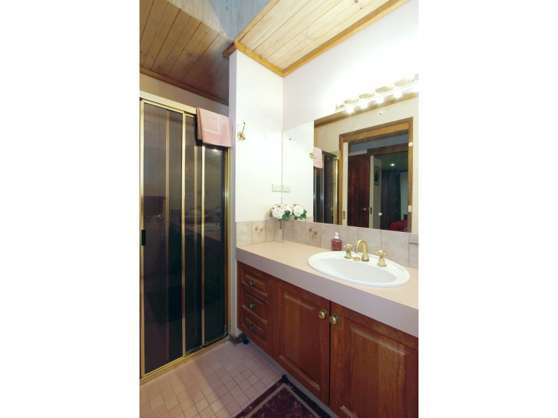 8 Natalie Court, Sale VIC 3850