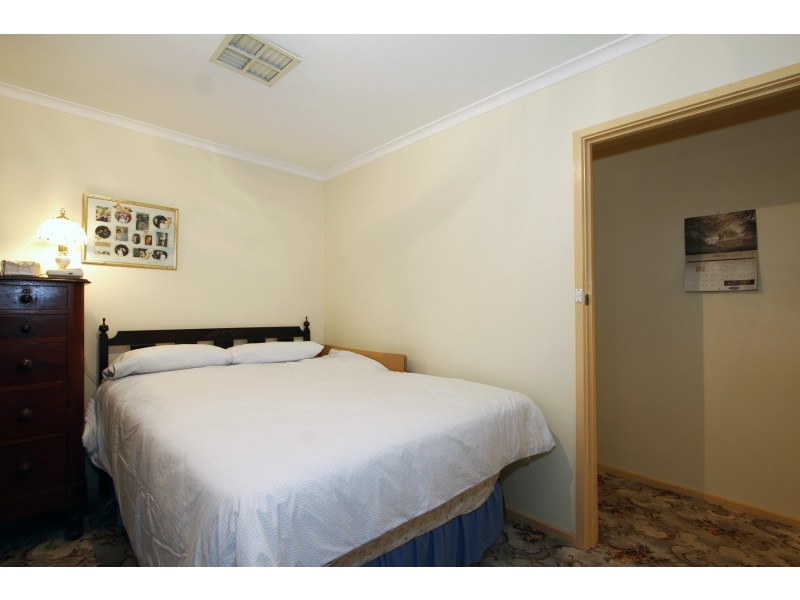 8 Lynette Court, Sale VIC 3850