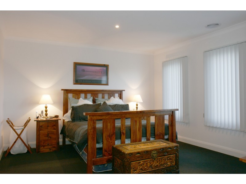 3 Krista Crt, Sale VIC 3850