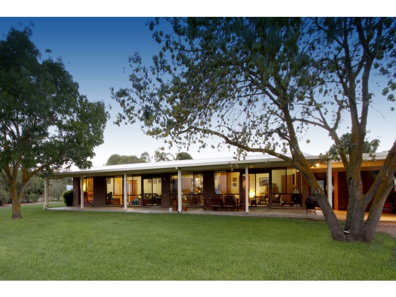 548 Stratford Maffra Road, Maffra VIC 3860