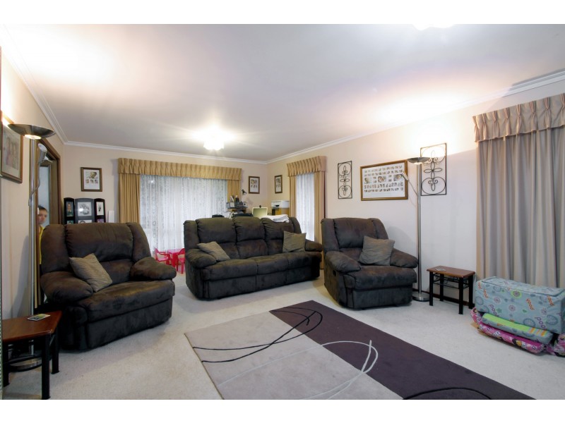 6 Janice Way, Sale VIC 3850