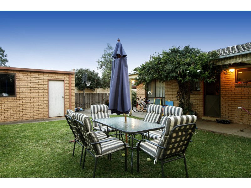 6 Janice Way, Sale VIC 3850