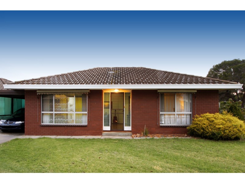 1/4 Nicholson Street, Sale VIC 3850