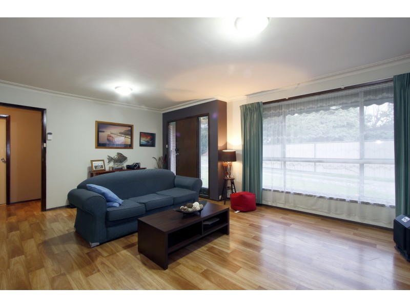 1/4 Nicholson Street, Sale VIC 3850