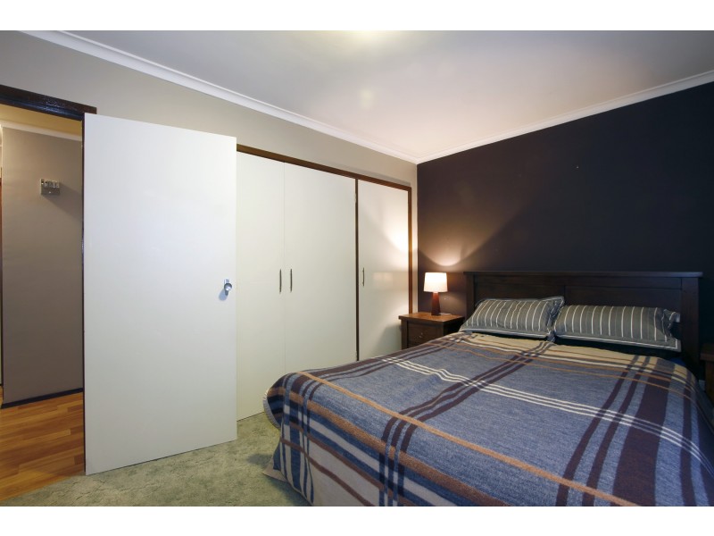 1/4 Nicholson Street, Sale VIC 3850