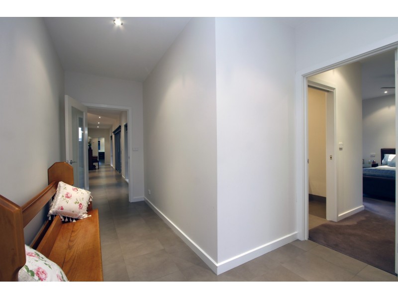 9 Krista Court, Sale VIC 3850