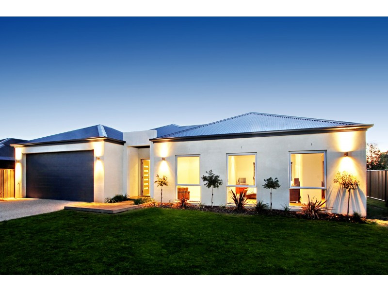 9 Krista Court, Sale VIC 3850