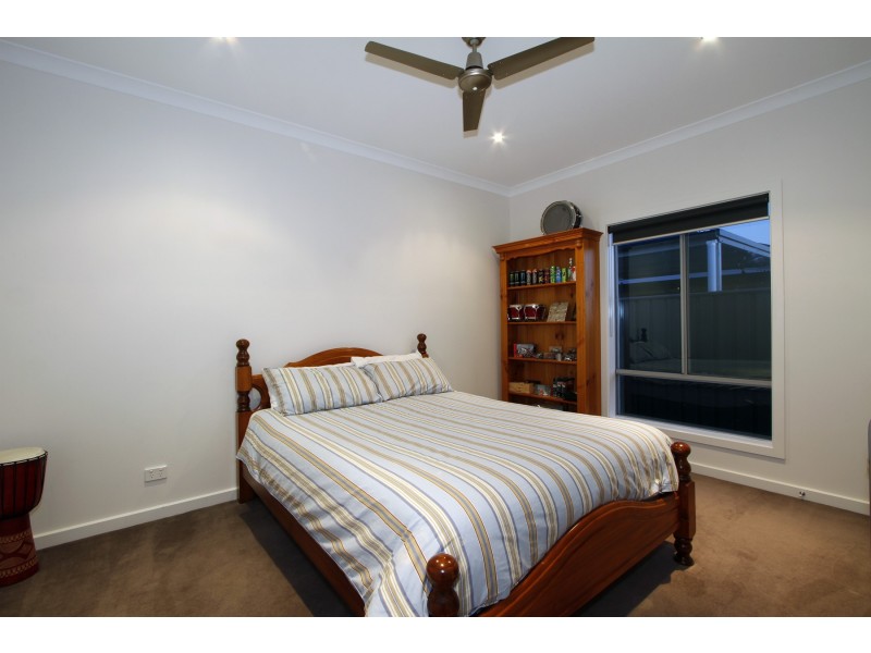 9 Krista Court, Sale VIC 3850