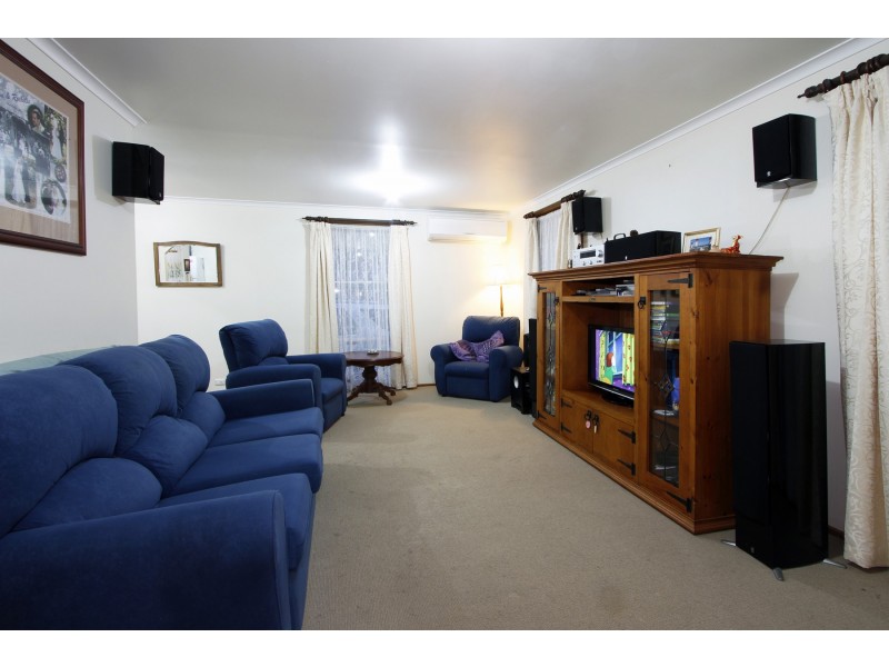 17 Mclachlan Street, Sale VIC 3850