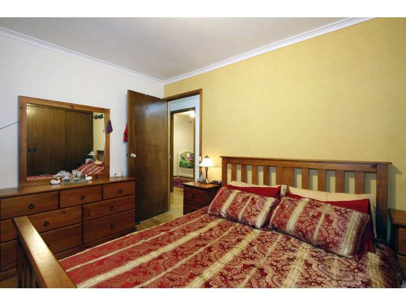 17 Mclachlan Street, Sale VIC 3850