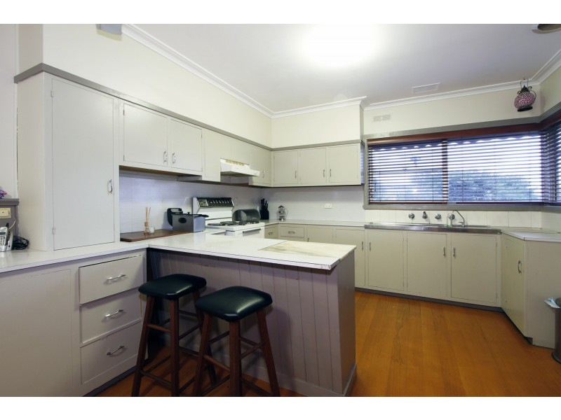 1152 Sale Cowarr Road, Nambrok VIC 3847