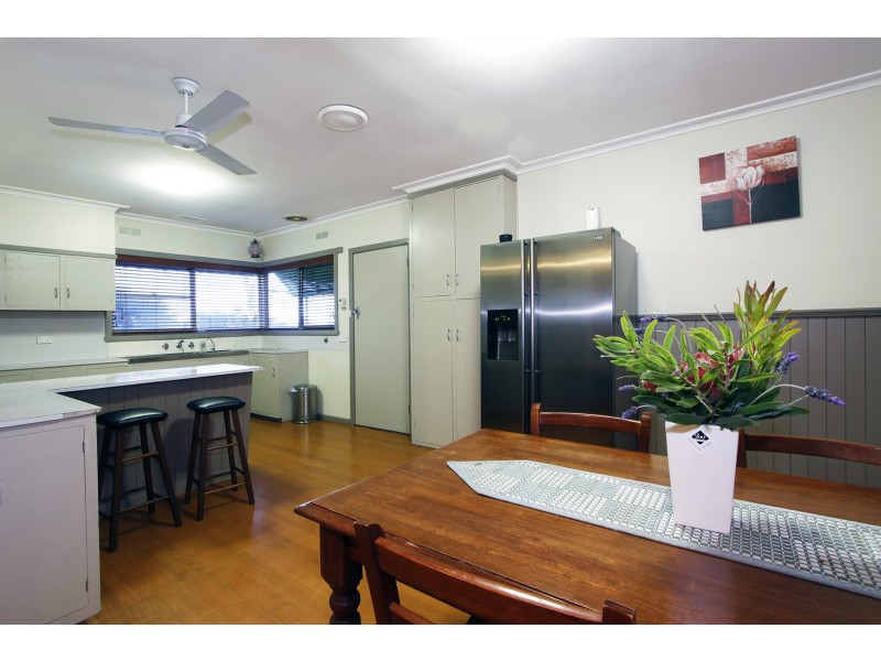 1152 Sale Cowarr Road, Nambrok VIC 3847