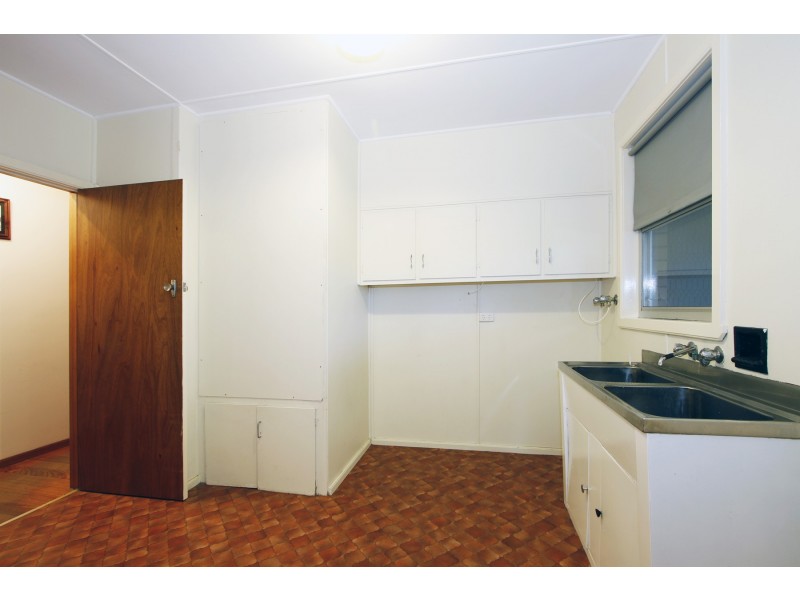 1152 Sale Cowarr Road, Nambrok VIC 3847