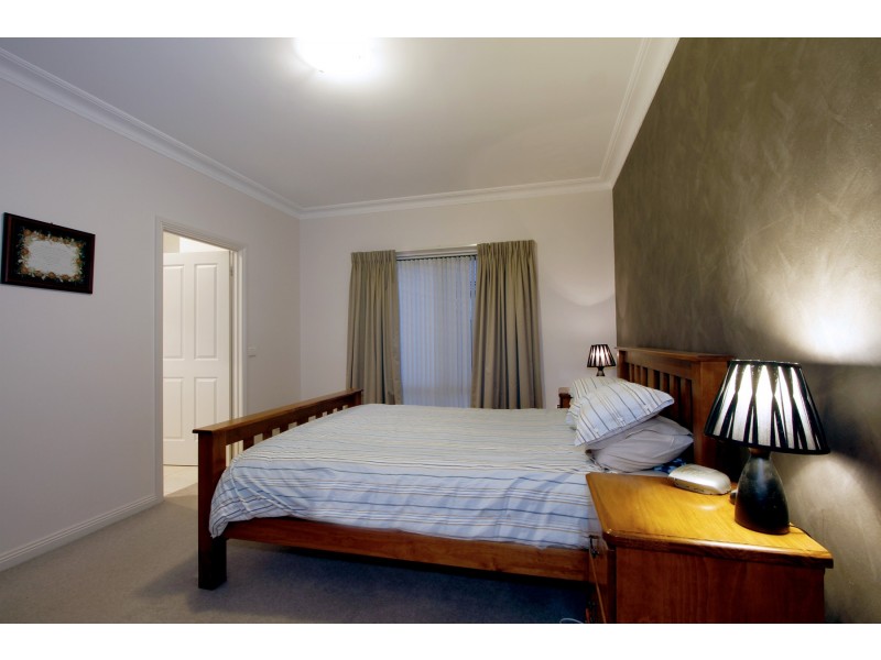 11 Langholme Court, Sale VIC 3850