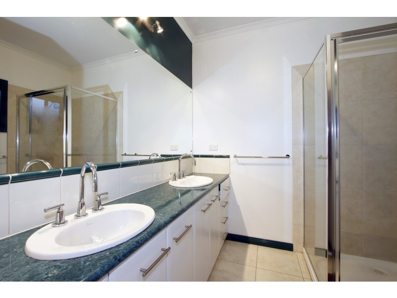 11 Langholme Court, Sale VIC 3850