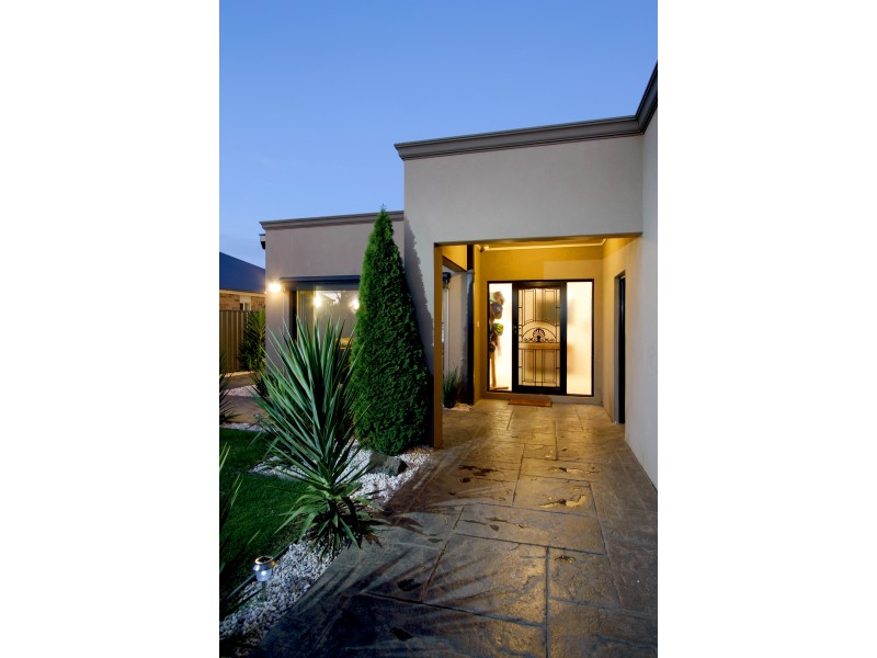 11 Langholme Court, Sale VIC 3850