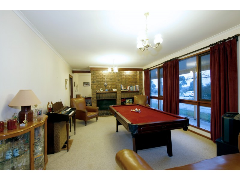 10 Hampton Court, Longford VIC 3851