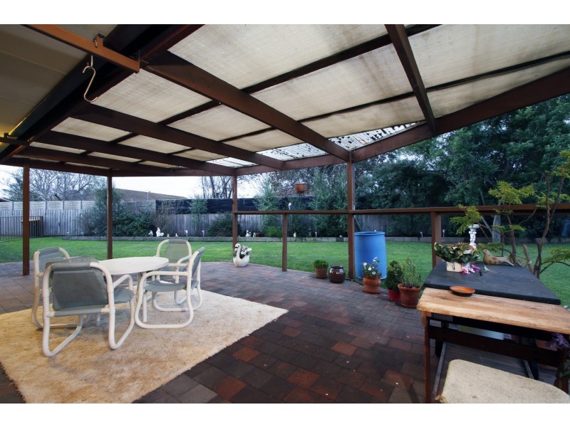 9 Marcus Court, Sale VIC 3850