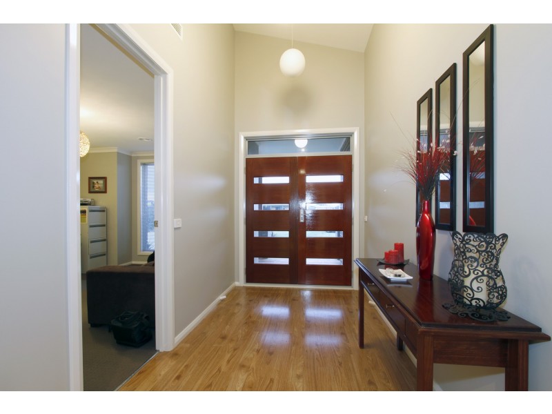 14 Brolga Place, Sale VIC 3850