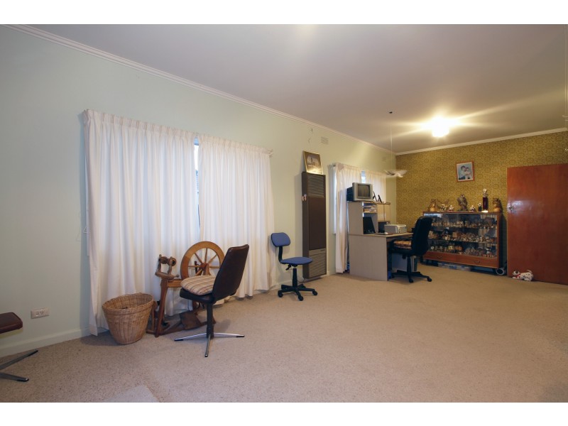 13 Fitzroy Street, Sale VIC 3850