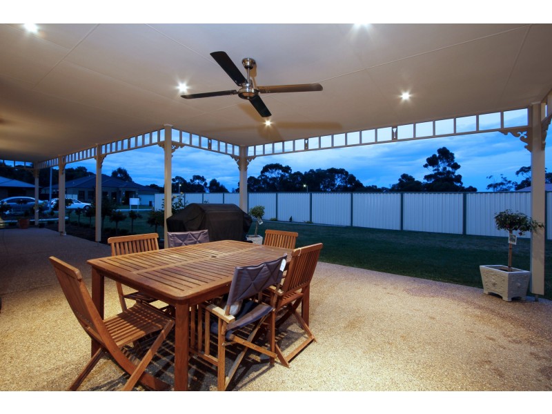 5 Ducret Court, Stratford VIC 3862