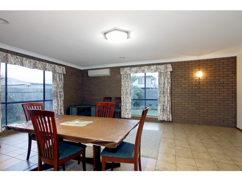 14 Ellen Way, Sale VIC 3850