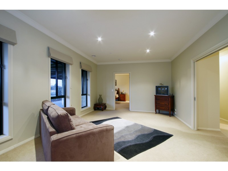 97 Sovereign Drive, Sale VIC 3850