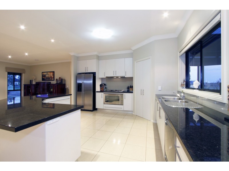 97 Sovereign Drive, Sale VIC 3850