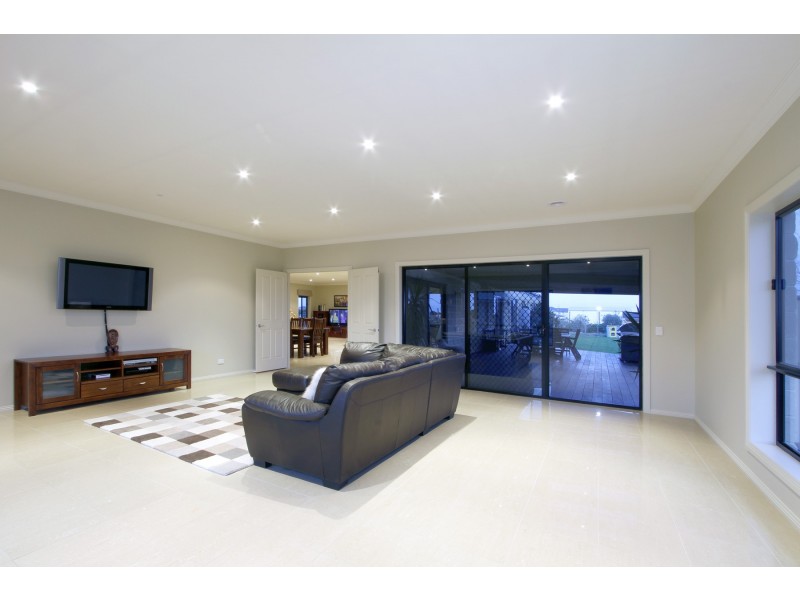97 Sovereign Drive, Sale VIC 3850