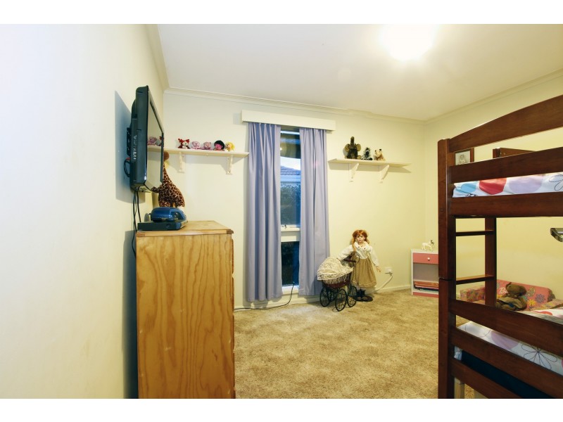 21 Valentine Crescent, Sale VIC 3850