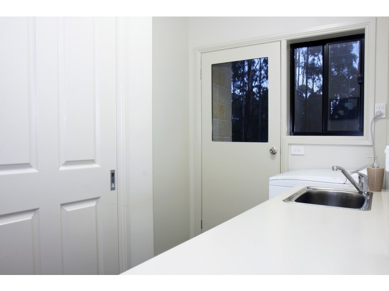 81 Newnhams Road, Longford VIC 3851