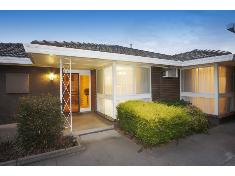 2 Maitland Court, Sale VIC 3850
