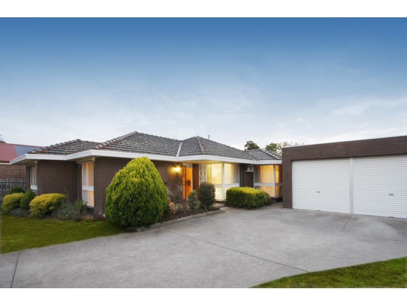 2 Maitland Court, Sale VIC 3850