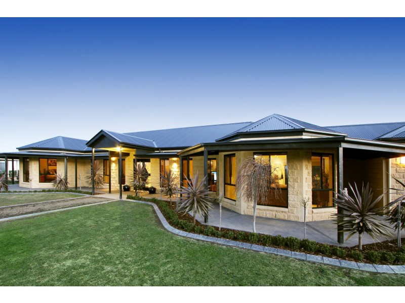 97 Sovereign Drive, Wurruk VIC 3850