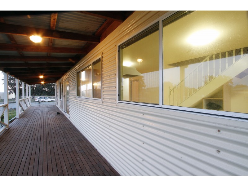 3 Crooke Street, Seaspray VIC 3851