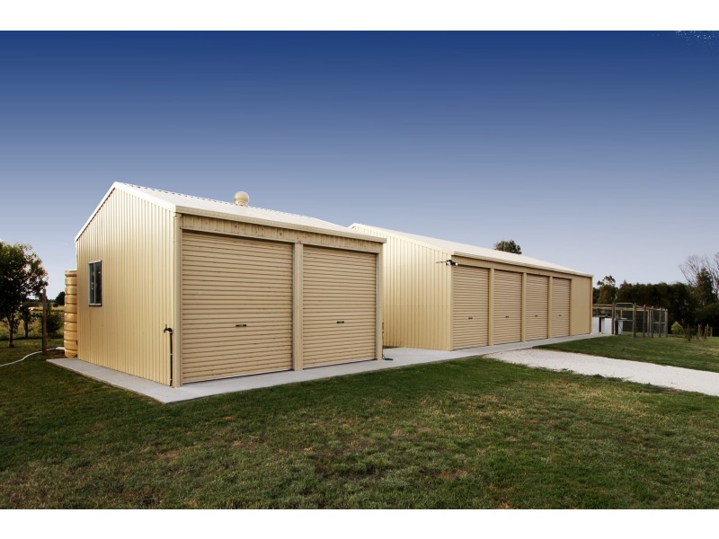 8 Jemma Court, Wurruk VIC 3850
