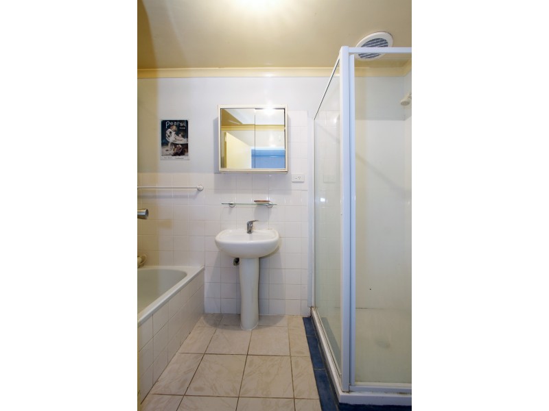 2 English Court, Wurruk VIC 3850
