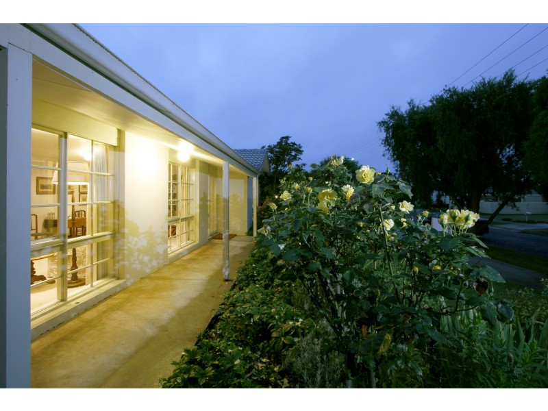 5 Allambie Road, Sale VIC 3850
