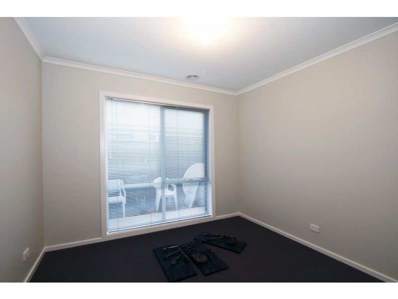 14 Dryden Place, Sale VIC 3850