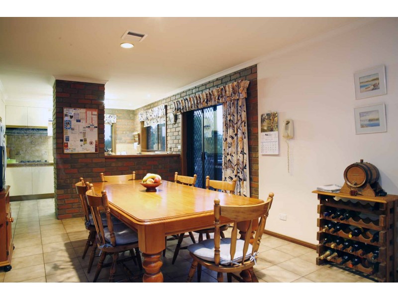 106 Somerton Park Road, Sale VIC 3850