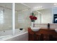 18 Earls Court, Longford VIC 3851