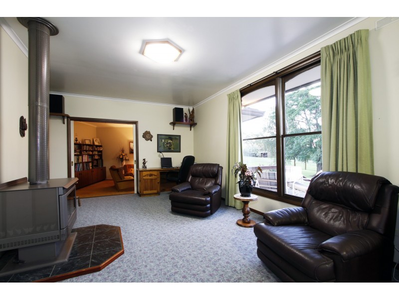 52 Blandfords Lane, Stratford VIC 3862