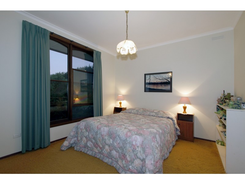 52 Blandfords Lane, Stratford VIC 3862