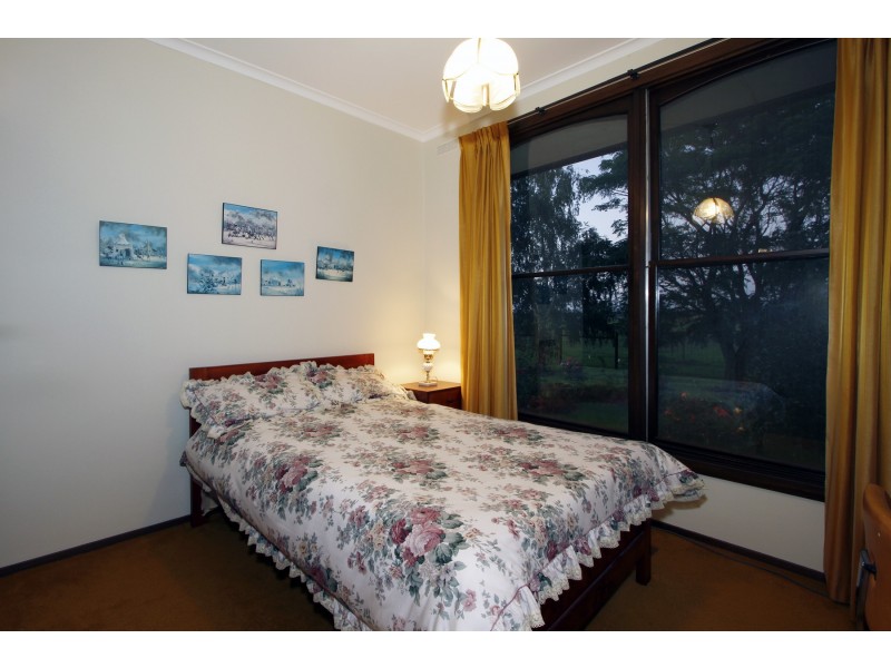 52 Blandfords Lane, Stratford VIC 3862