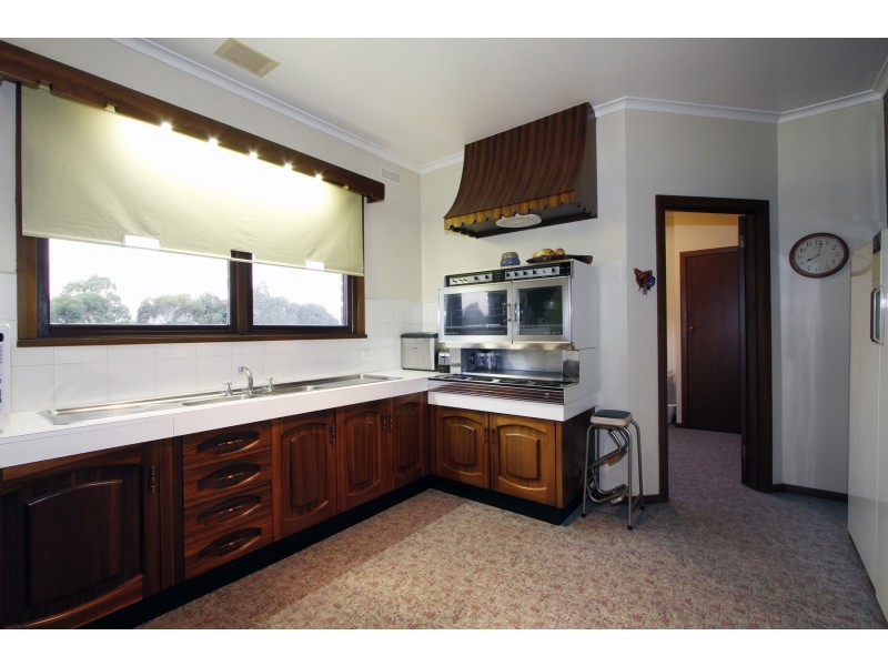 52 Blandfords Lane, Stratford VIC 3862