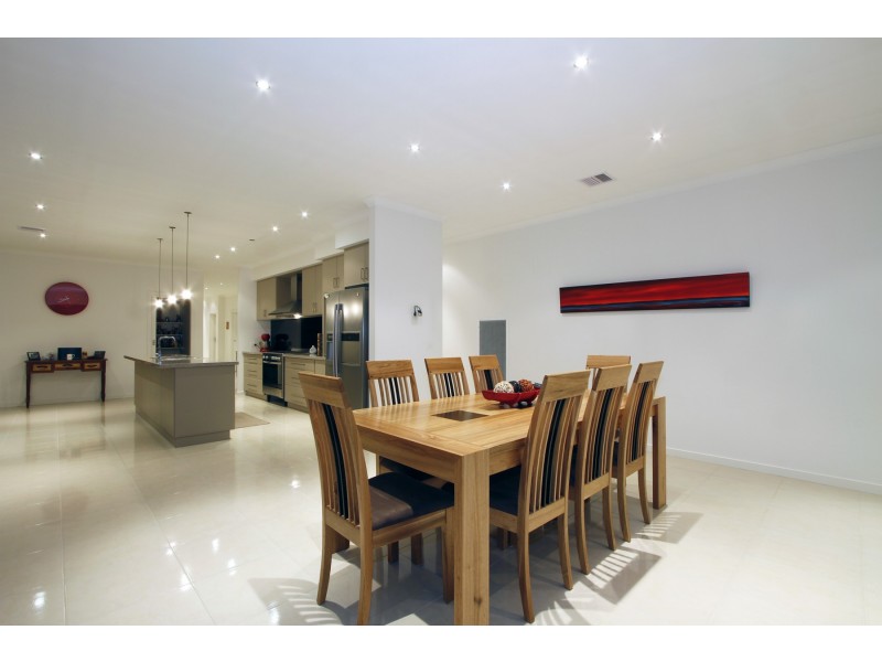 70 Sovereign Drive, Wurruk VIC 3850