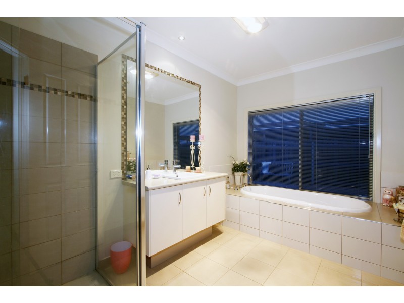 81 Cemetery Road, Sale VIC 3850