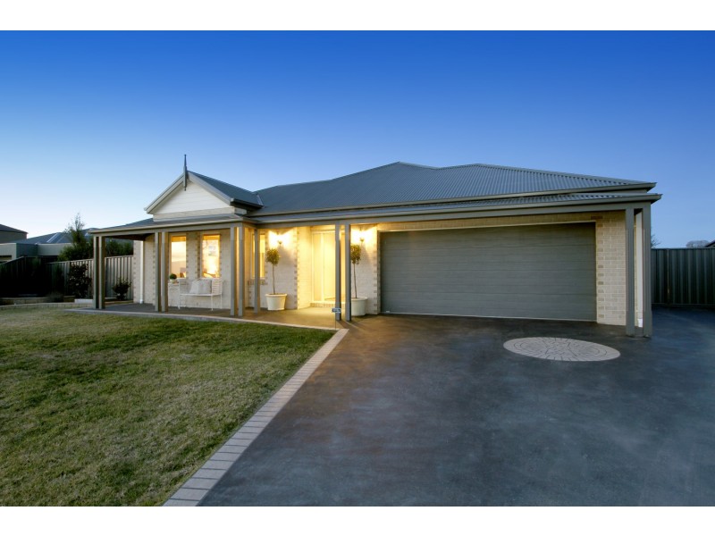 81 Cemetery Road, Sale VIC 3850