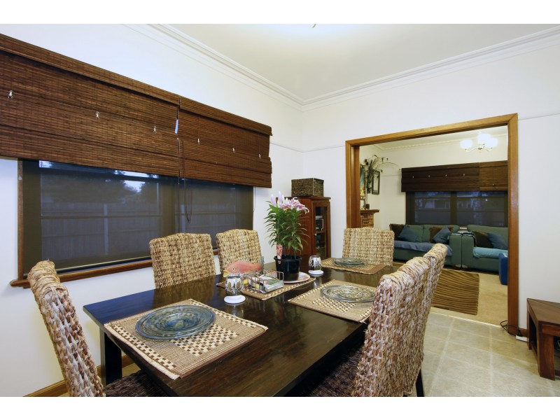 17 McGhee Street, Sale VIC 3850